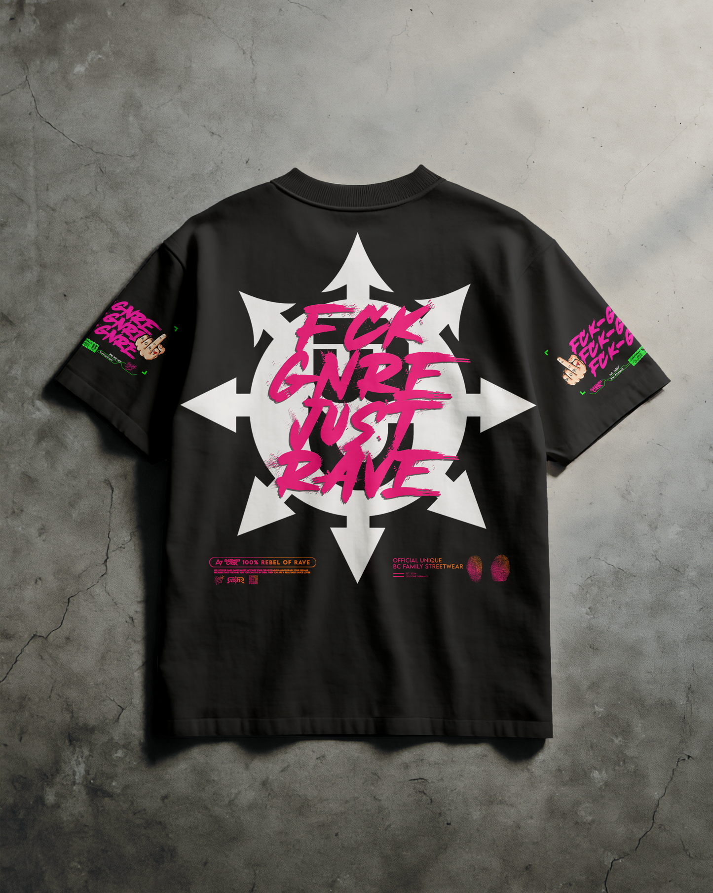 Rebels Of Rave - Oversized T-Shirt